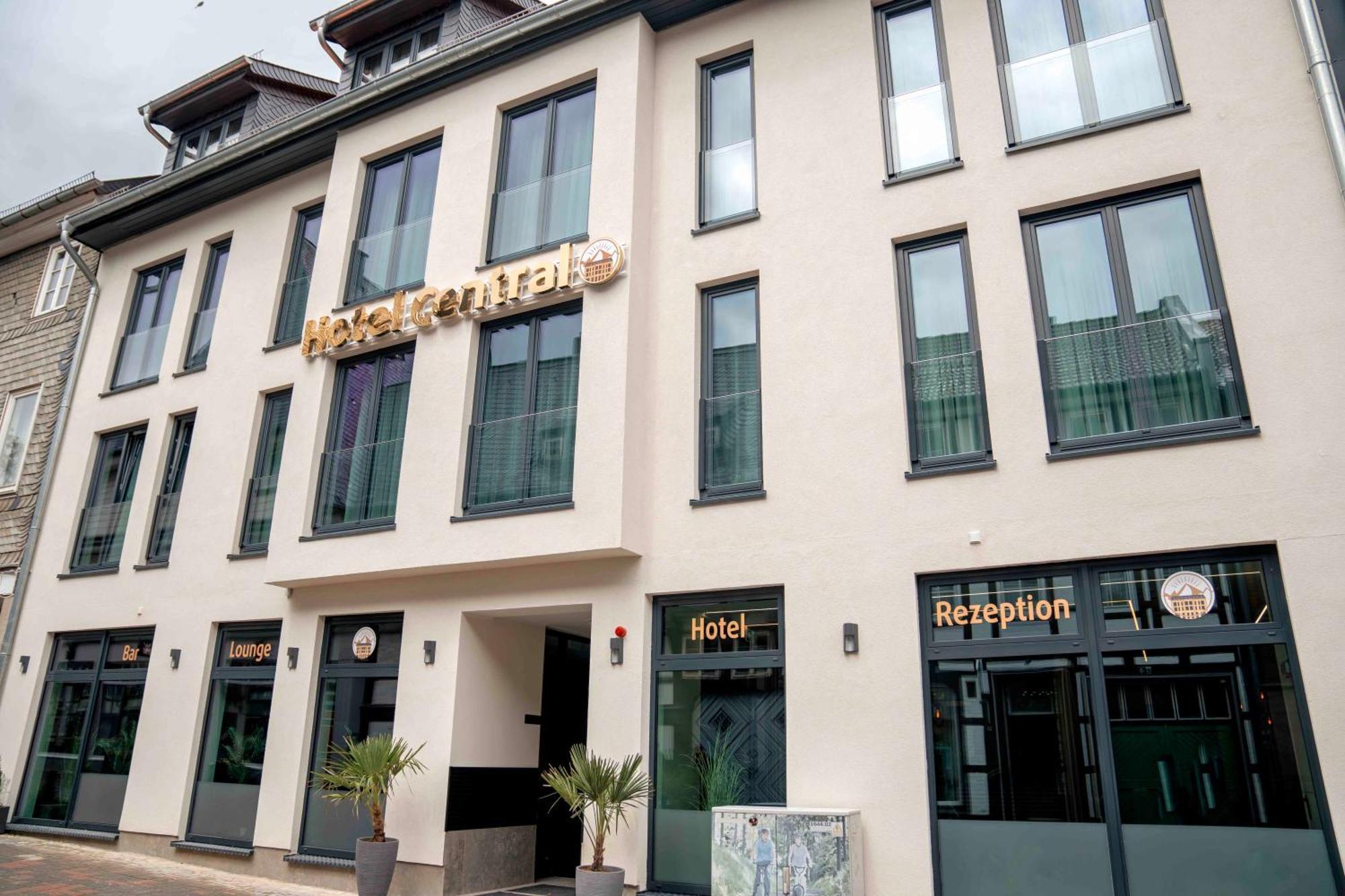 Central Hotel & Lounge Adult Only 戈斯拉尔 外观 照片
