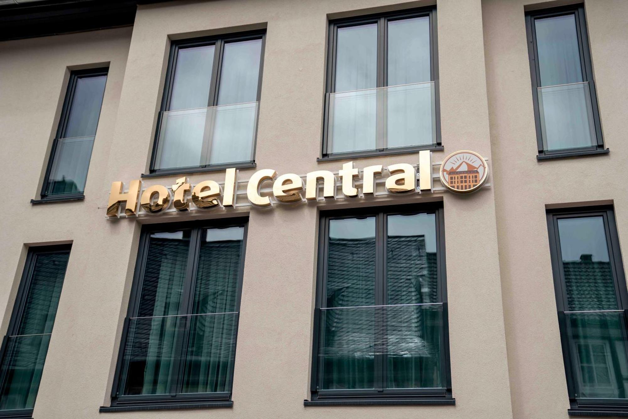 Central Hotel & Lounge Adult Only 戈斯拉尔 外观 照片
