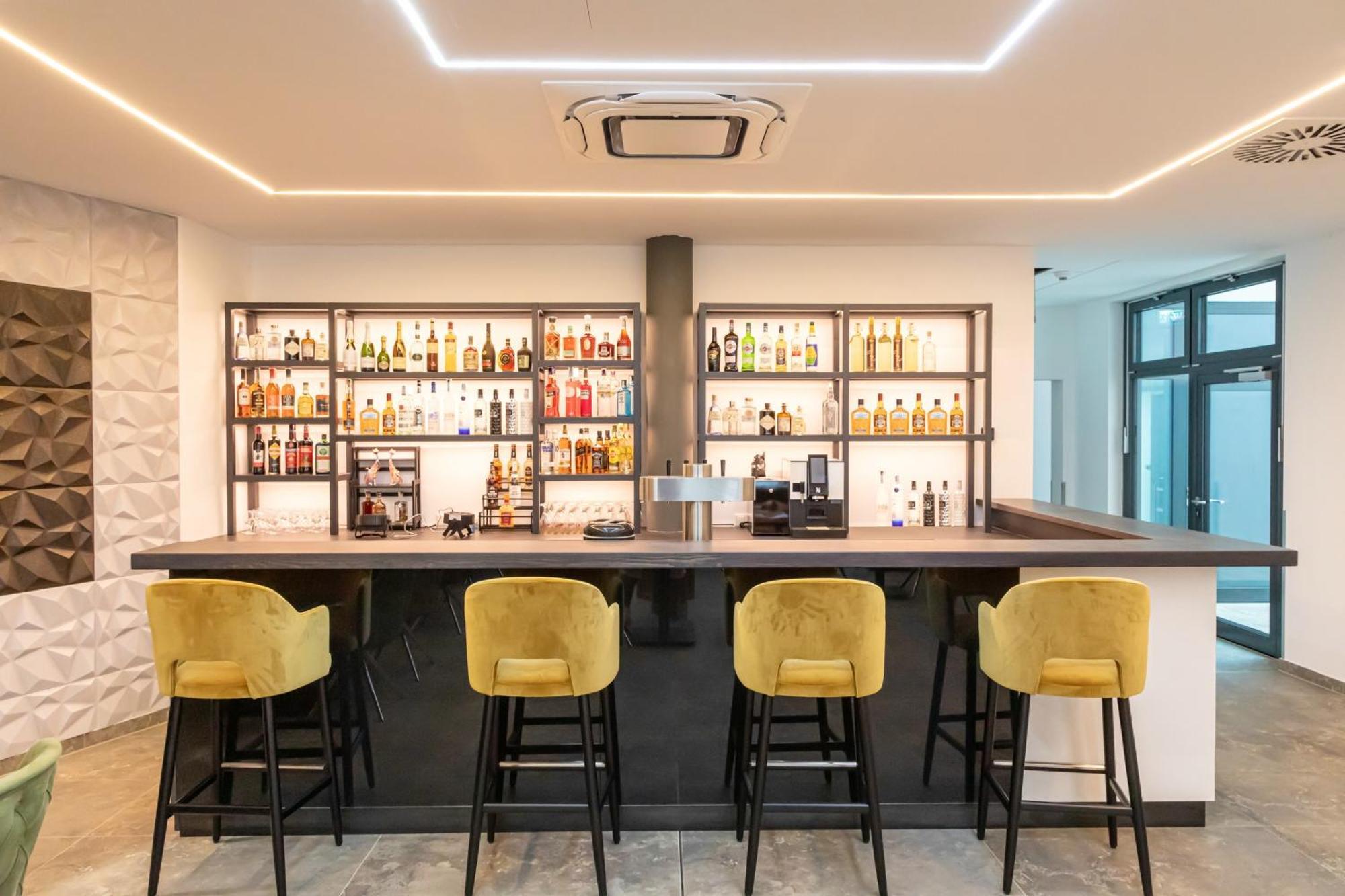 Central Hotel & Lounge Adult Only 戈斯拉尔 外观 照片