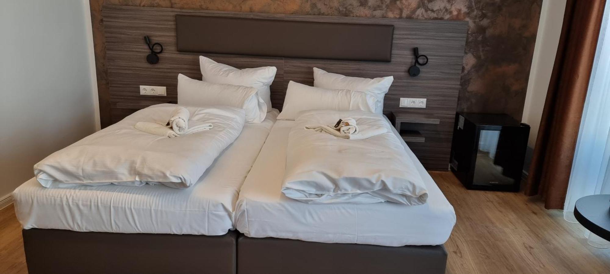 Central Hotel & Lounge Adult Only 戈斯拉尔 外观 照片